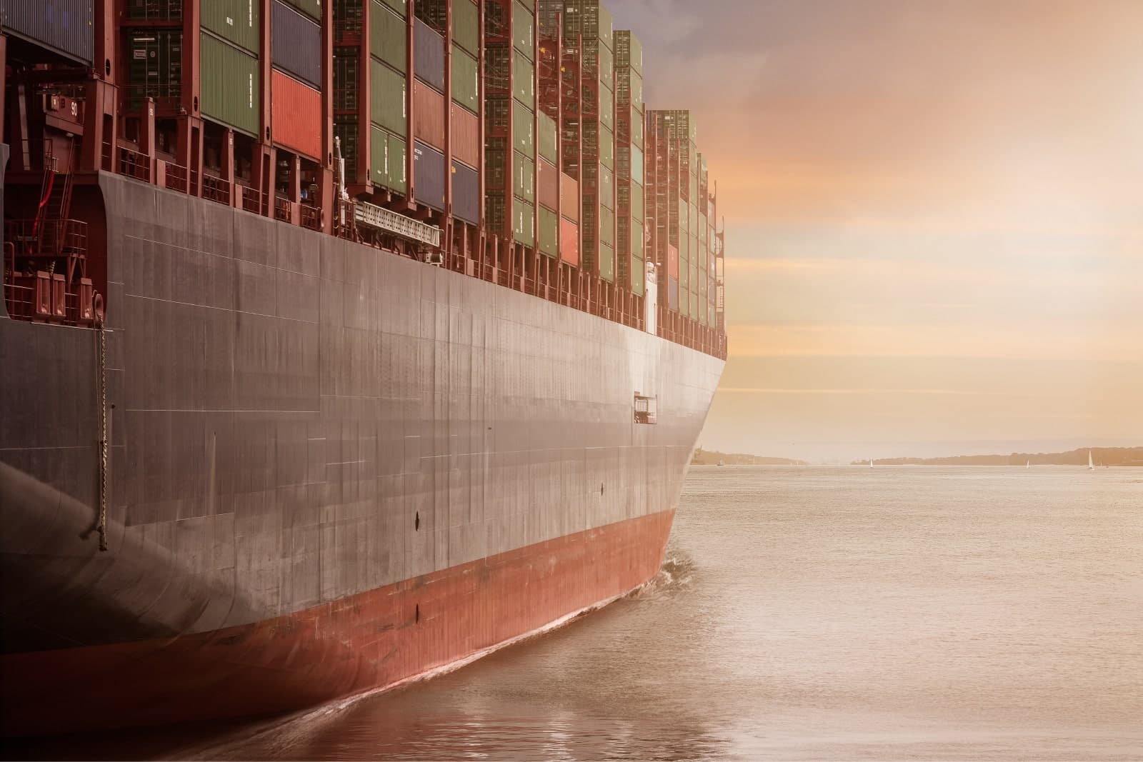 What are the considerations for shipping hazardous or perishable goods through a freight forwarder?